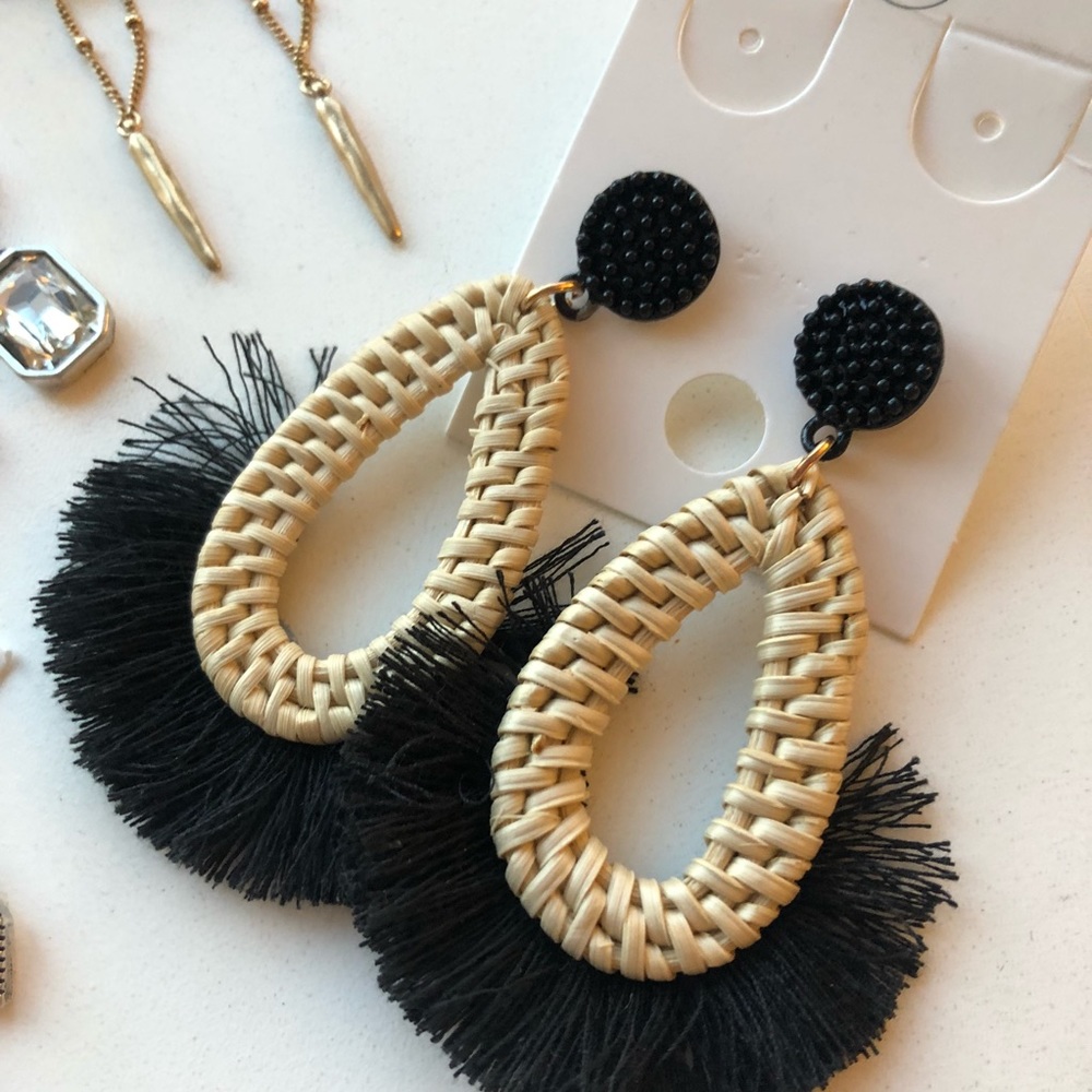 Earring Bundle! 4 Set - image 3